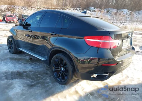 2011 BMW X6 xDrive50I z USA, uszkodzony, nr VIN 5UXFG8C55BLZ95290